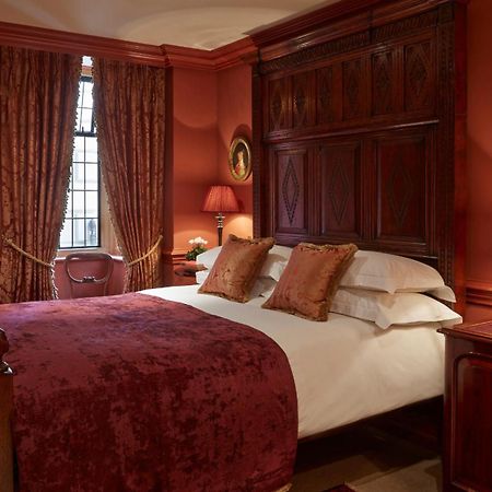 Batty Langley'S Otel Londra Dış mekan fotoğraf A bedroom at the hotel