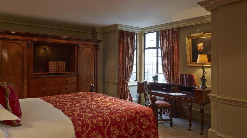 Batty Langley'S Otel Londra Oda fotoğraf A bedroom at the hotel