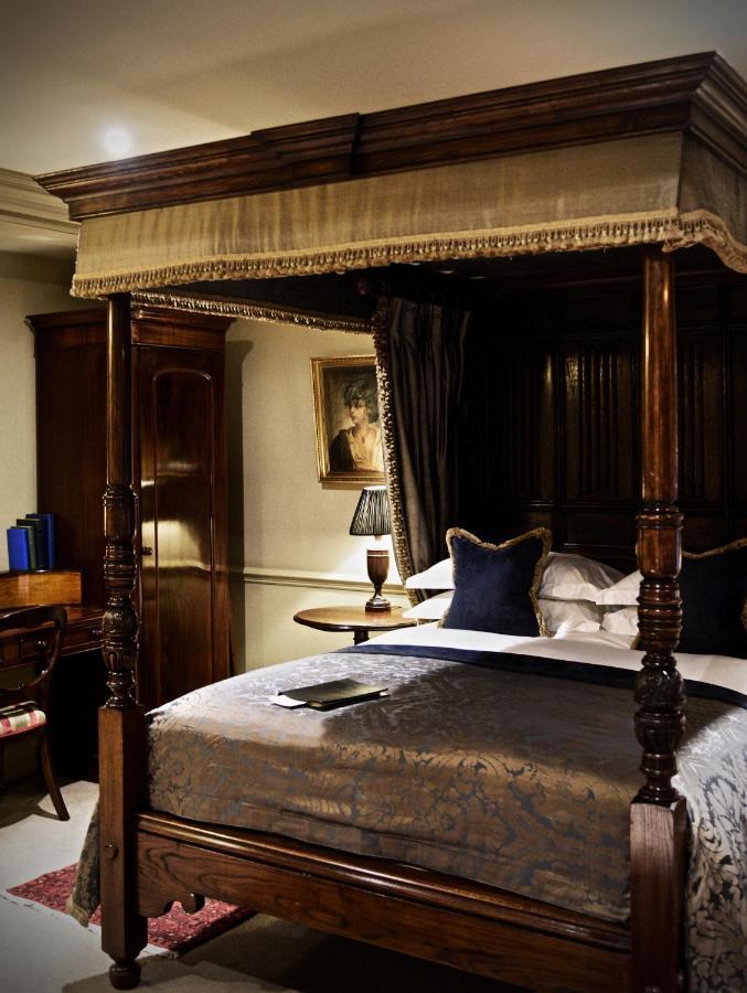 Batty Langley'S Otel Londra Dış mekan fotoğraf A bedroom at the hotel