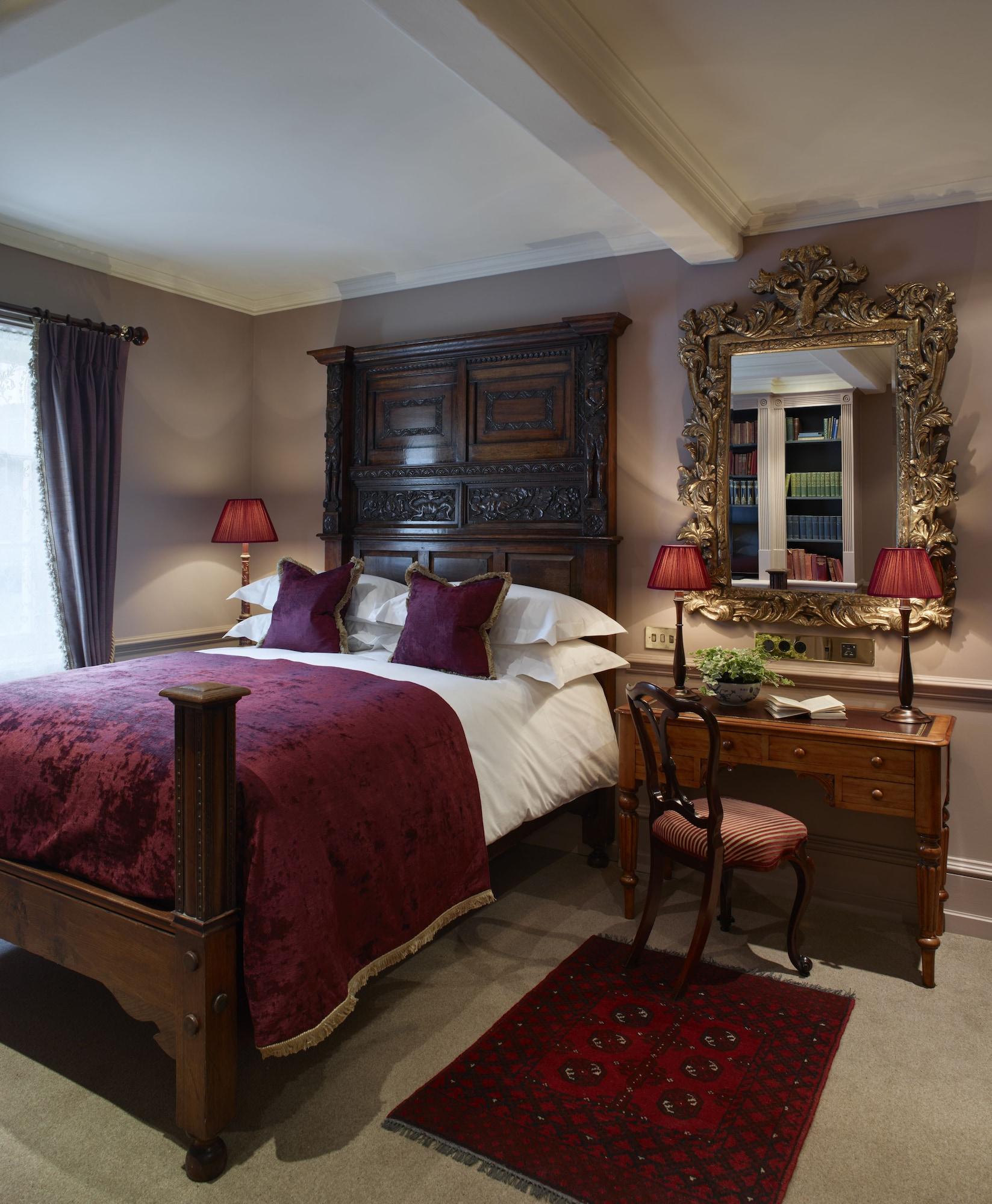 Batty Langley'S Otel Londra Dış mekan fotoğraf A bedroom at The Swan Hotel